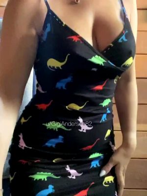 Am I A Mom You’d Jerk Off To? ? (F40)
