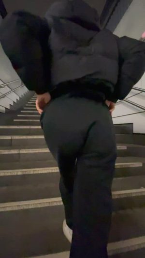 Got Too Horny At The Train Station… Had To Pull My Pants Down And Flash My Big Juicy Teen Ass, Hopefully You Would Like It If You Saw Me Like This