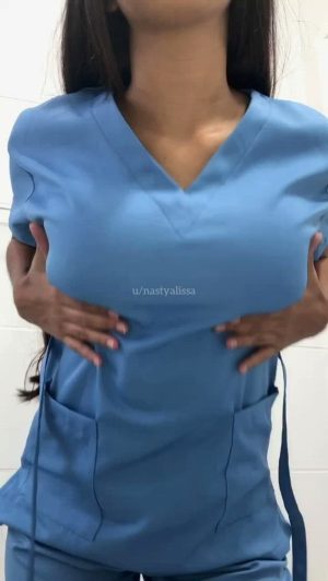 My Patients Loves When I Work Without Bra 🥰