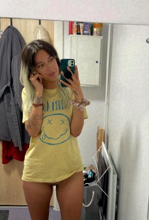 She Be Peaking ??