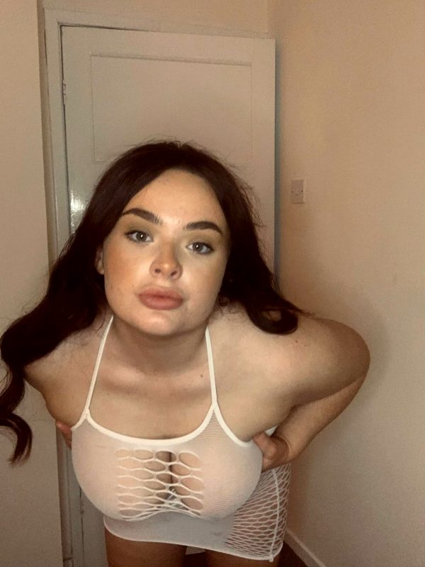 will-you-cum-on-my-tits_001